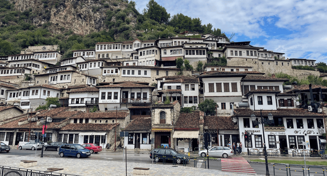 Albanie | Berat | Stad met de duizend ramen